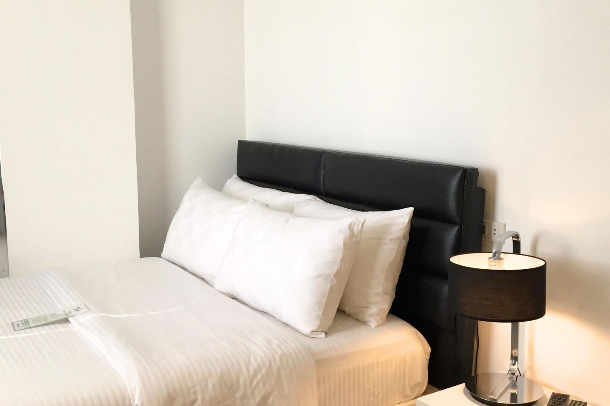 Tely'S Bed & Breakfast Iloilo Powered By Cocotel Esterno foto